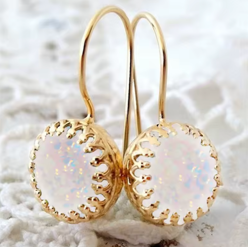 Lustrous Empress Earrings