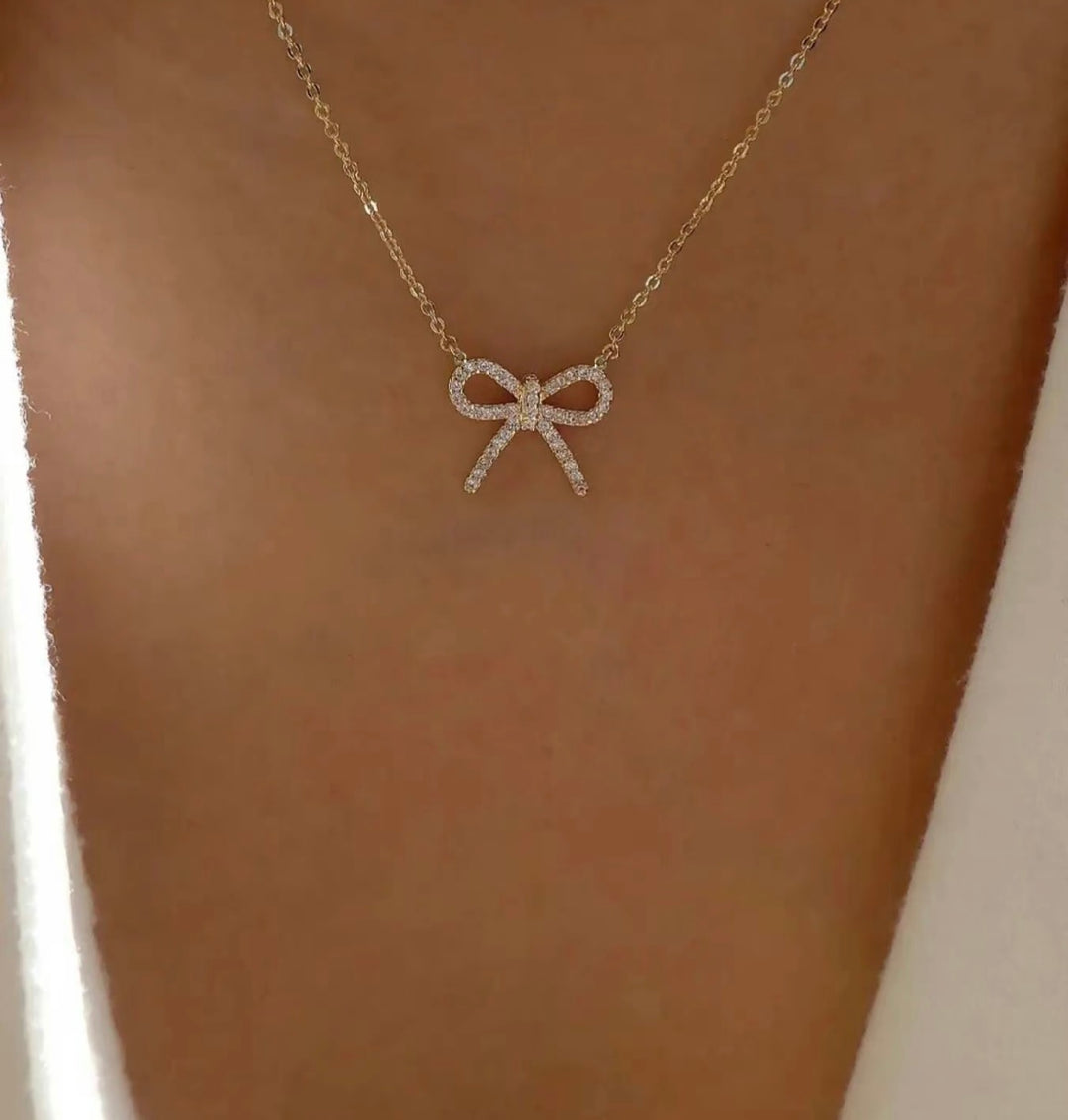 The Dainty Bow Necklace