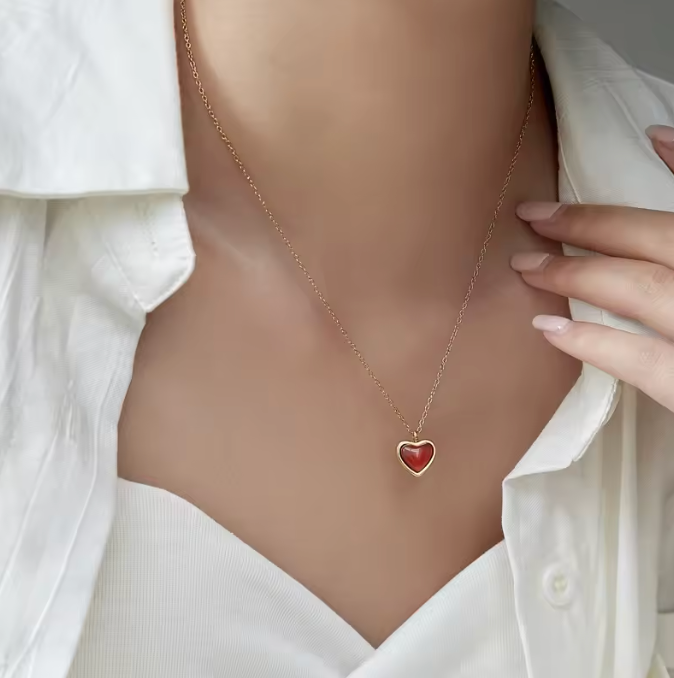The Carnelian Necklace