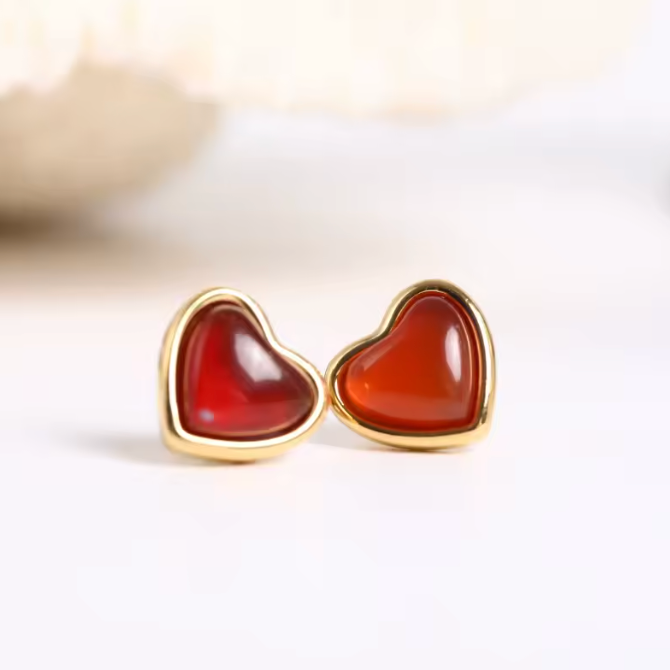 The Carnelian Necklace