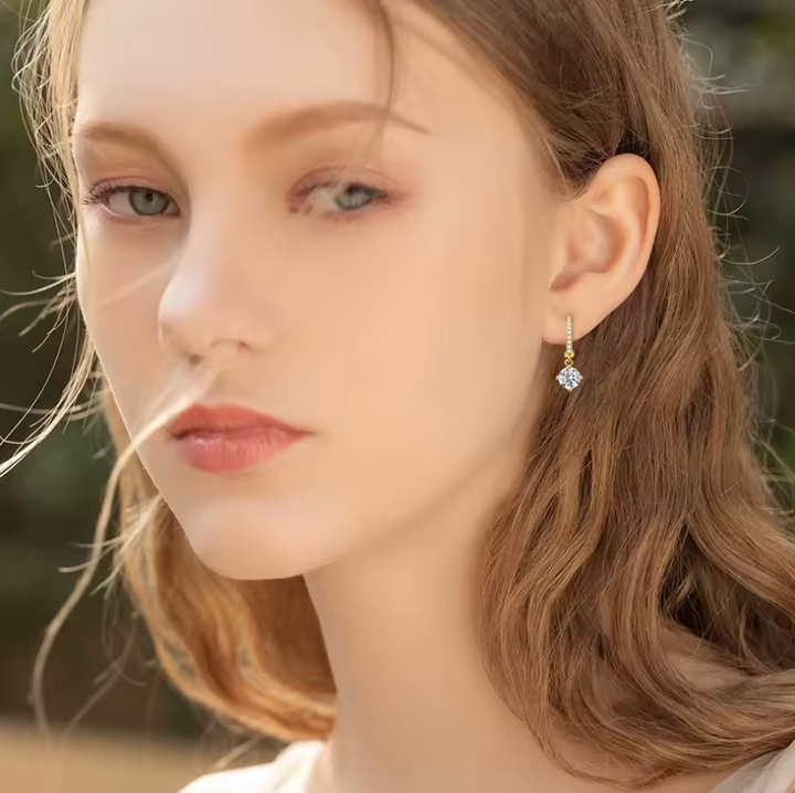 Juna Studs