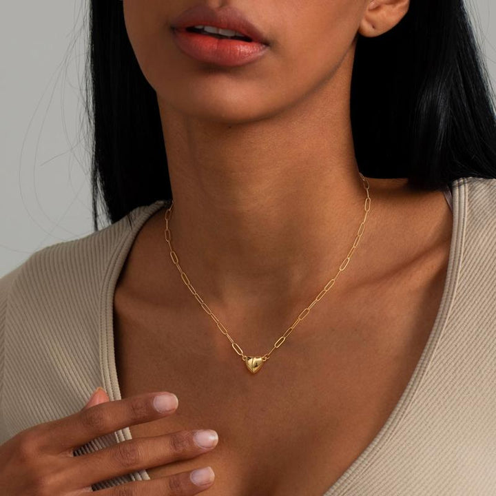 Magnetic Heart Pendant Necklace